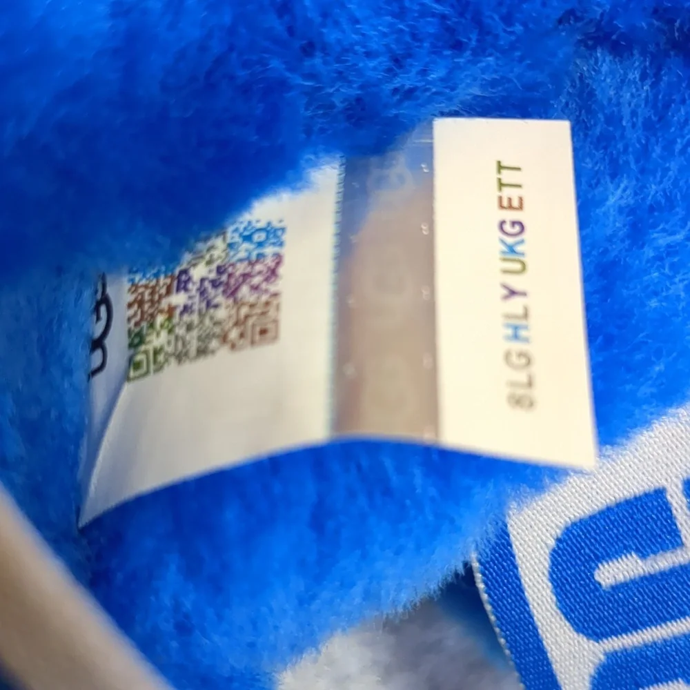 UGG Women's Oh Yeah Sheepskin Slippers in Dive Blue Sz 9 NWOT - Picture 9 of 11